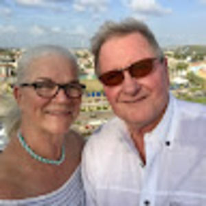 Meet your Posher, Suzanne